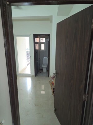 Building Lobby in 3 BHK Apartment at Amrapali Silicon City, Sector 76 – for Rent