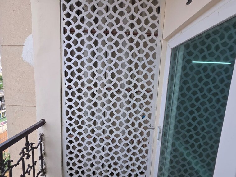 Balcony, amrapali-silicon-city 3 Bedroom 1835 Sq.Ft. Apartment In Sector 76 Noida 10543618