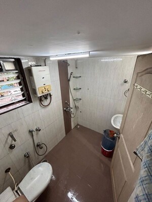 Team Area in 1 RK Apartment at Sarla Garden, Vakola – for Rent