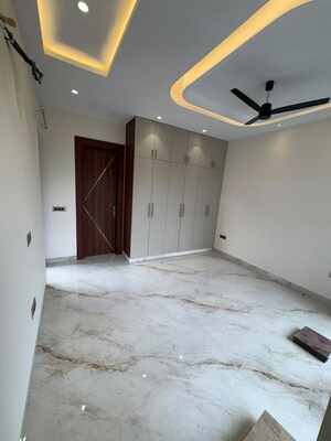 4 BHK Apartment For Rent in Supertech Mart, Sector 74