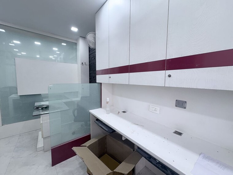 Kitchen, netaji subhash place Commercial Office Space 500 Sq.Ft. In Netaji Subhash Place Delhi 10543624