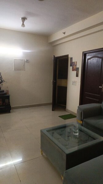 2 BHK + Servant Room 1150 Sq.Ft. Apartment in Aims Golf City
