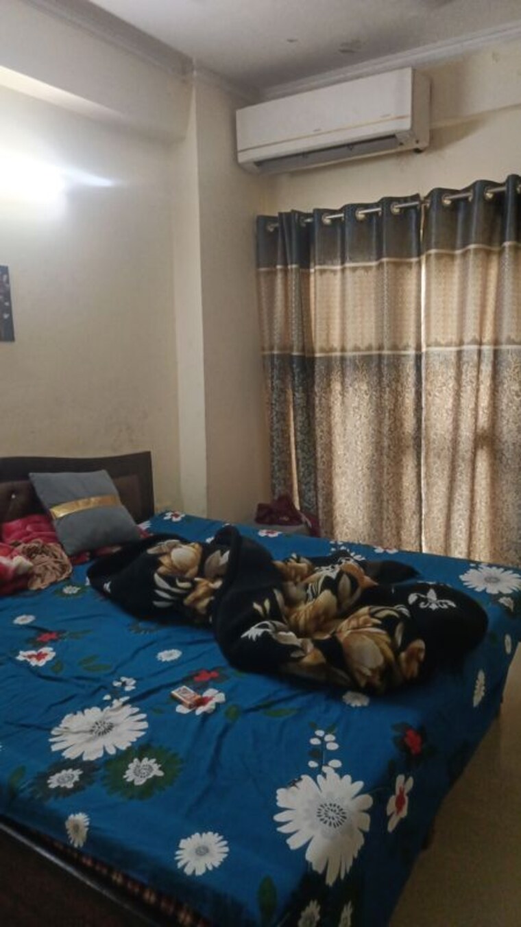 Living Room, aims-golf-city 2 Bedroom 1150 Sq.Ft. Apartment In Sector 75 Noida 10543632