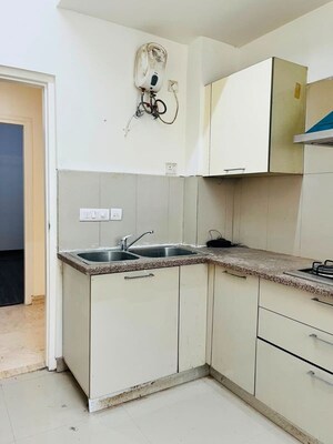 Kitchen in 1 BHK Builder Floor at Kohli One Malibu Town Plot, Sector 47 – for Rent