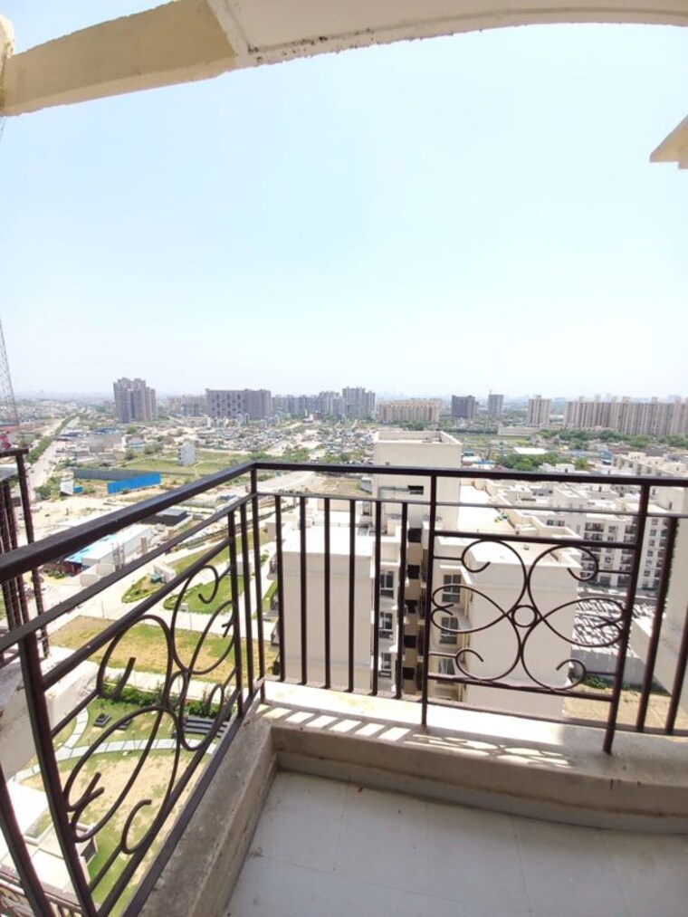 Balcony, signature-the-millennia-2 2 Bedroom 690 Sq.Ft. Apartment In Sector 37d Gurgaon 10543653