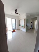2 BHK + Extra Room 690 Sq.Ft. Apartment in Signature The Millennia 2