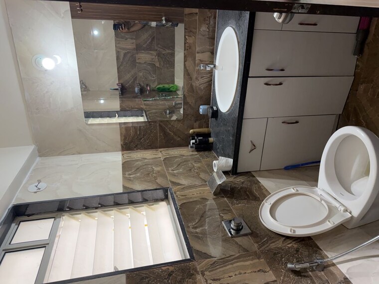 Bathroom, punawale 2 Bedroom 851 Sq.Ft. Apartment In Punawale Pune 10540323