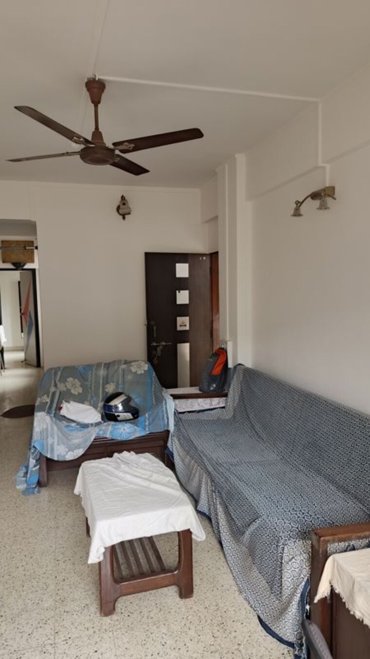Living Room, narayan peth 2 Bedroom 900 Sq.Ft. Apartment In Narayan Peth Pune 10543661