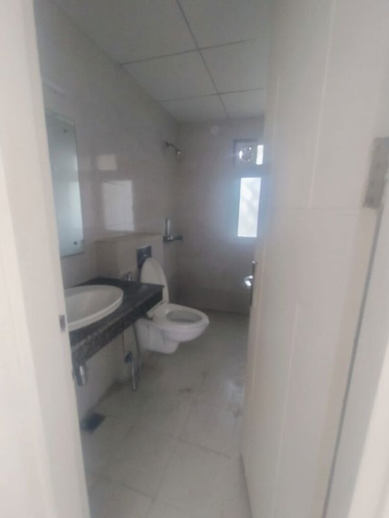 Bathroom, mapsko-mount-ville 3 Bedroom 1490 Sq.Ft. Apartment In Sector 79 Gurgaon 10543709