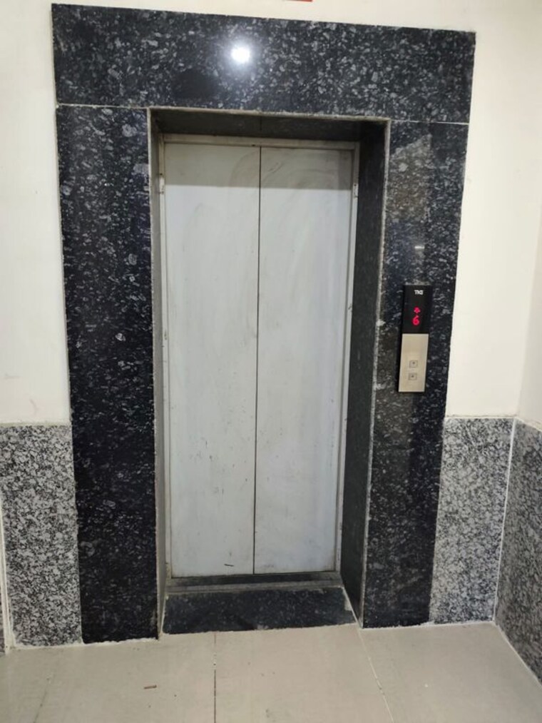undefined, amrapali-hanging-gardens 3 Bedroom 1350 Sq.Ft. Apartment In Sector 107 Noida 10543700