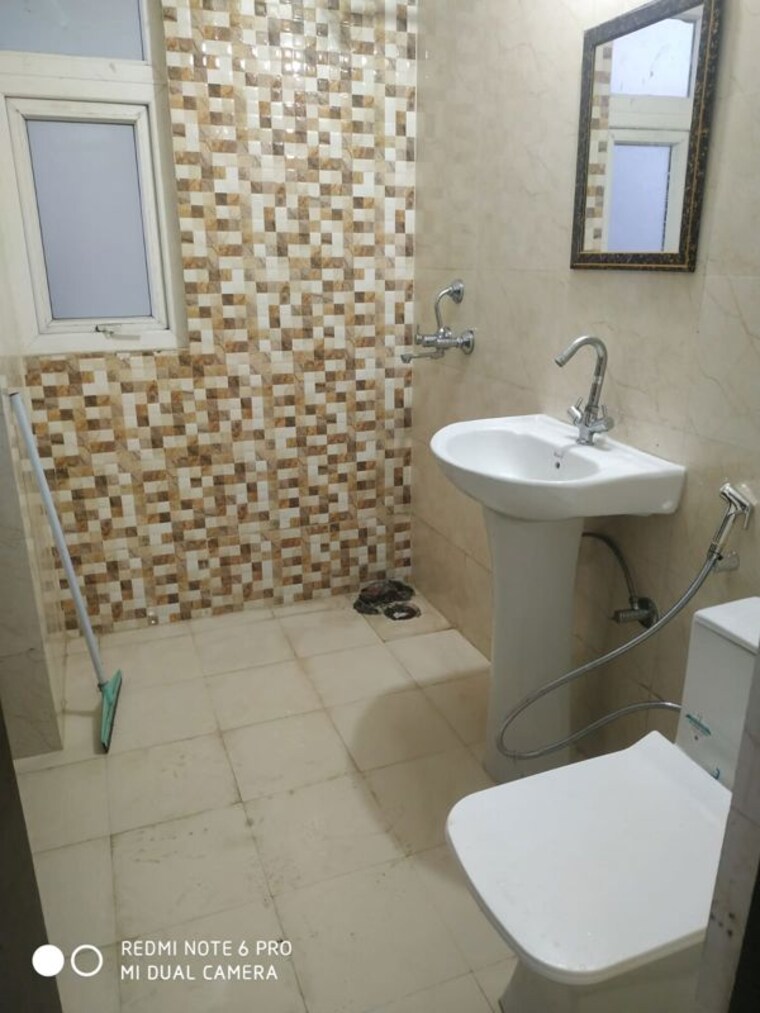 Bathroom, newtech-la-palacia 2 Bedroom 995 Sq.Ft. Apartment In Tech Zone 4 Greater Noida Greater Noida 10543724