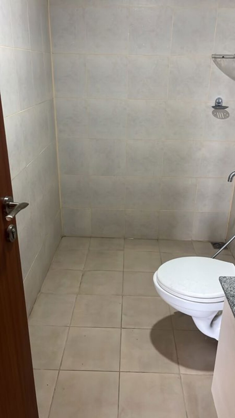 Bathroom, bhartiya-nikoo-homes 2 Bedroom 1200 Sq.Ft. Apartment In Thanisandra Main Road Bangalore 10543681