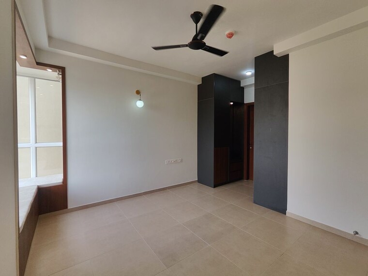 Room, bhartiya-nikoo-homes-phase-2 2 Bedroom 1186 Sq.Ft. Apartment In Thanisandra Main Road Bangalore 10543740