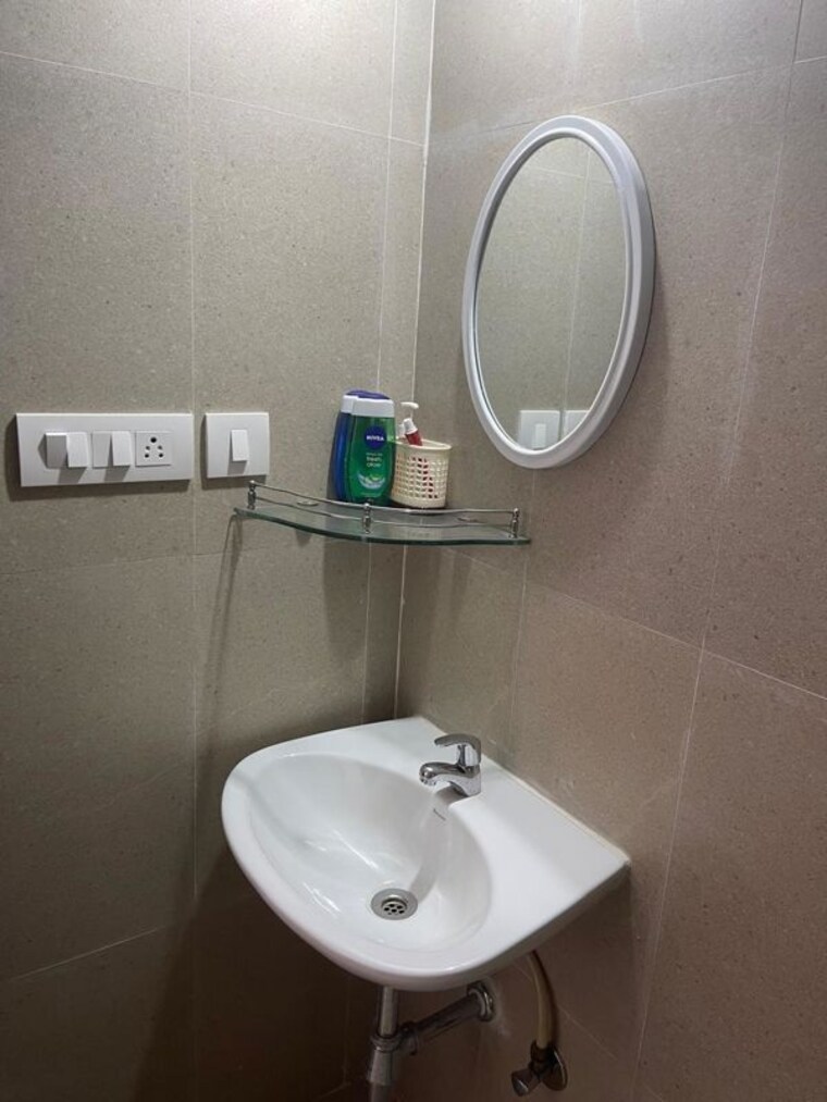 Bathroom, rustomjee-urbania-aurelia 2 Bedroom 650 Sq.Ft. Apartment In Thane West Thane 10543743