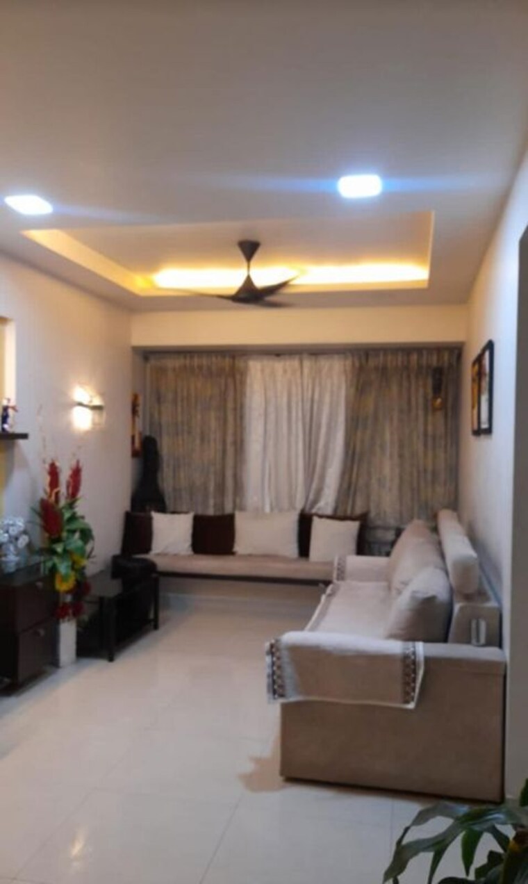 Living Room, rashmi-complex-teen-hath-naka 1 Bedroom 430 Sq.Ft. Apartment In Dharamveer Nagar Thane 10543787