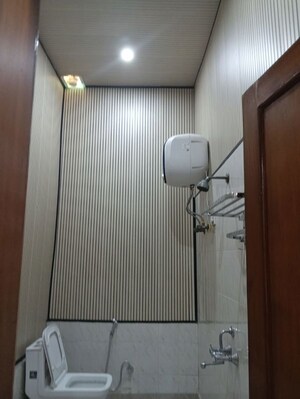 Bathroom in 2 BHK Builder Floor at Sector 21 – for Rent