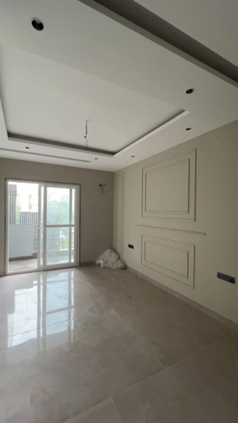 Room, ghodbunder road 2.5 Bedroom 950 Sq.Ft. Apartment In Ghodbunder Road Thane 10543804