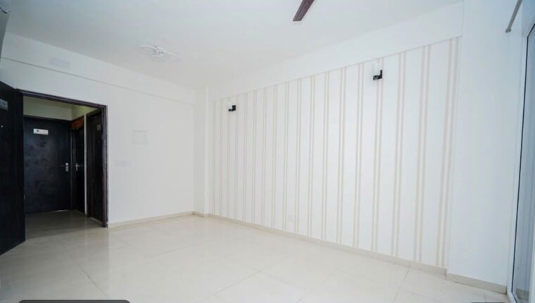 Room, signature-global-the-millennia 2 Bedroom 645 Sq.Ft. Apartment In Sector 37d Gurgaon 10543887
