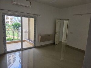 Room in 3 BHK Apartment at Tashee Capital Gateway, Sector 111 – for Rent