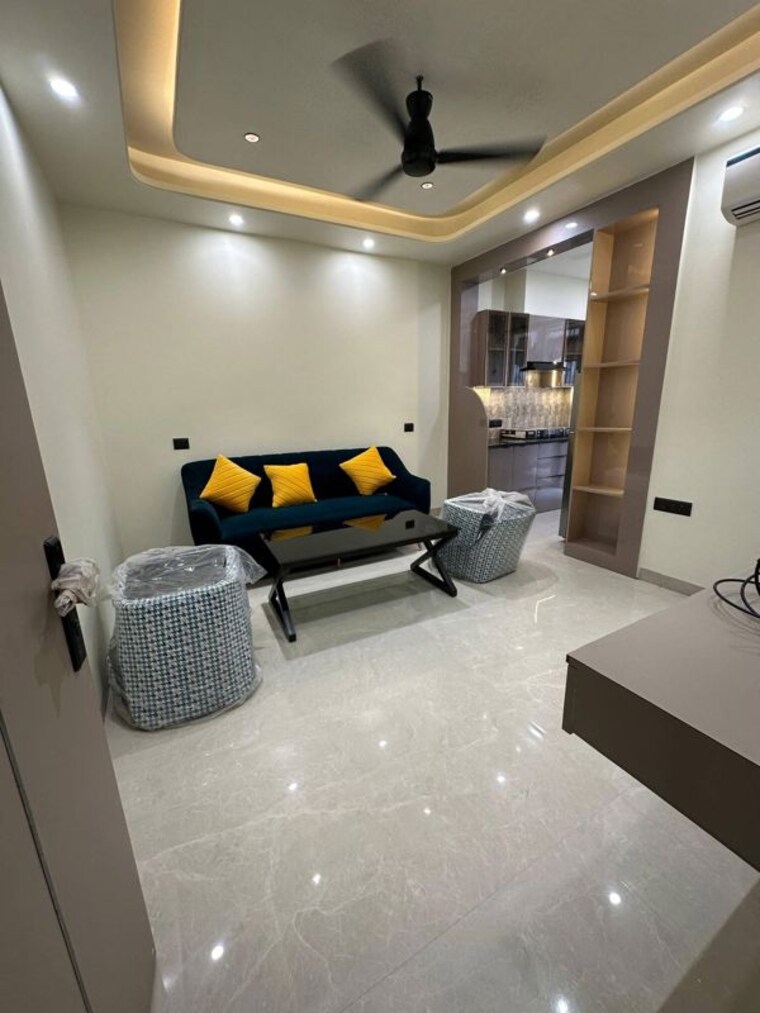 Team Area, smart-world-orchard 3 Bedroom 1595 Sq.Ft. Apartment In Sector 61 Gurgaon 10543917