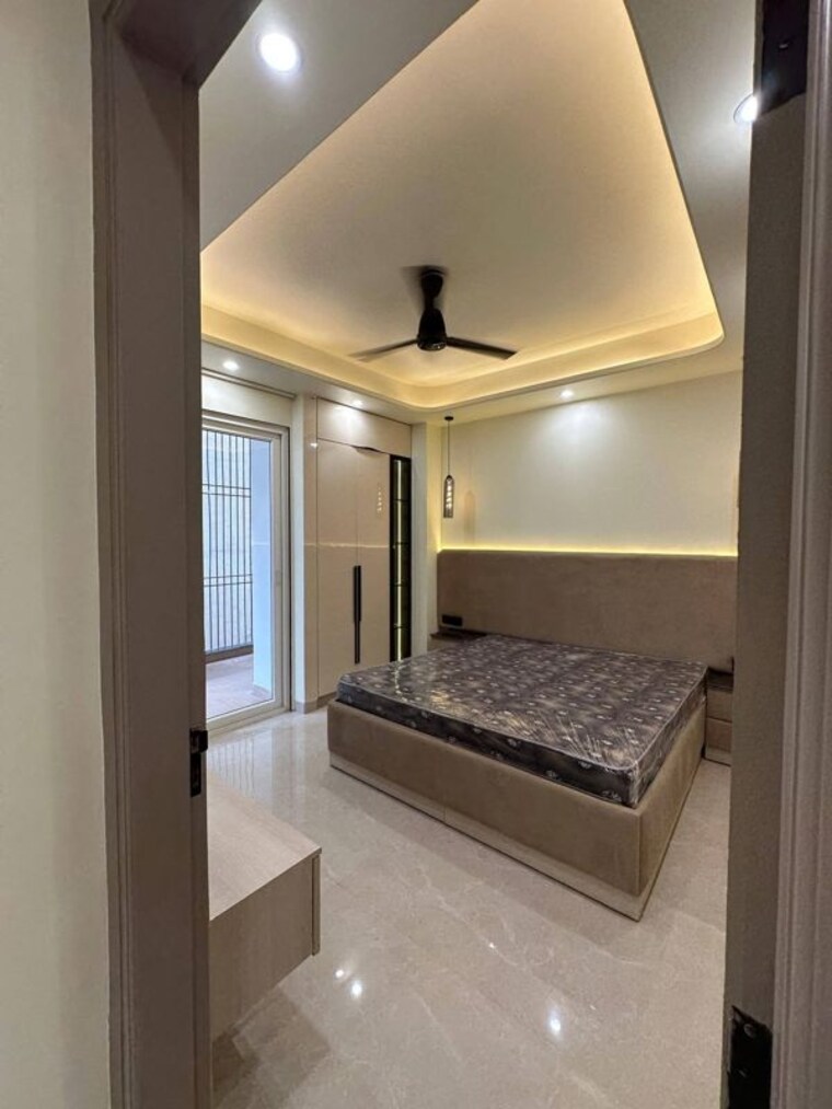Bedroom, smart-world-orchard 3 Bedroom 1595 Sq.Ft. Apartment In Sector 61 Gurgaon 10543917