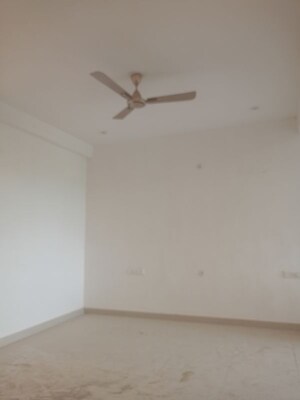 Room in 2 BHK Builder Floor at Sector 23 – for Rent