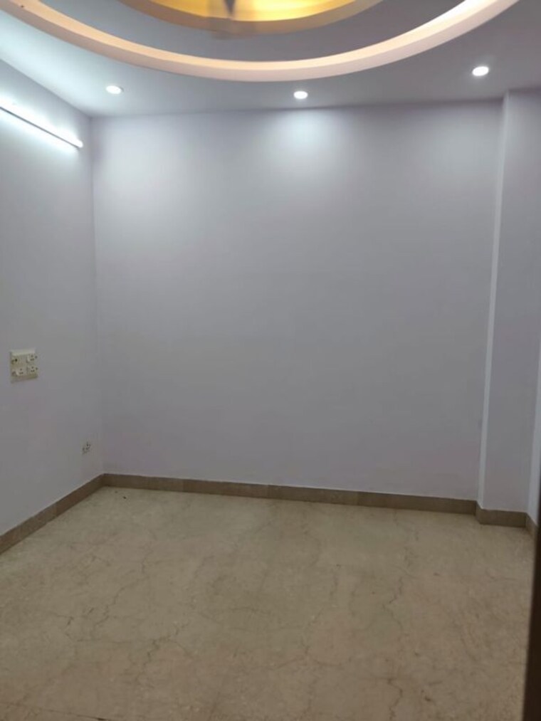 Room, gautam nagar 3 Bedroom 1350 Sq.Ft. Builder Floor In Gautam Nagar Delhi 10543949