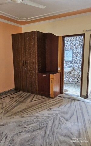 2 BHK Builder Floor For Rent in Sector 32