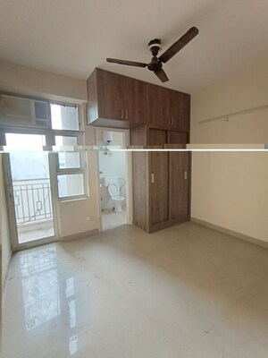 Room in 2 BHK Apartment at Shree Vardhman Mantra, Sector 67 – for Rent