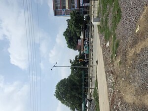  Plot – Exterior View View at Gosainganj - for Rent