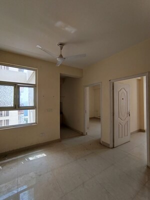 Room in 2 BHK Apartment at Shree Vardhman Mantra, Sector 67 – for Rent