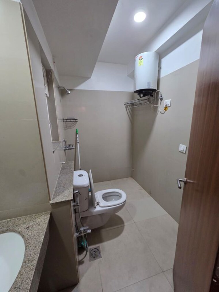 Bathroom, emaar-gurgaon-greens 3 Bedroom 1890 Sq.Ft. Apartment In Sector 102 Gurgaon 10543985
