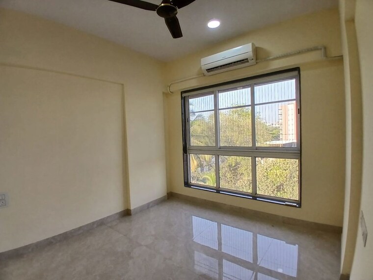 Room, malad west 2 Bedroom 805 Sq.Ft. Builder Floor In Malad West Mumbai 10544012