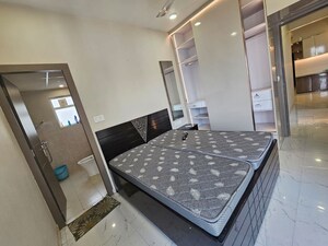 Room in 2 BHK Apartment at Pivotal Paradise, Sector 62 – for Rent