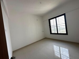 Room in 3 BHK Apartment at Kohinoor Sportsville, Hinjewadi – for Rent