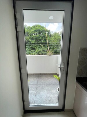 Balcony in Studio Builder Floor at Sector 40 – for Rent