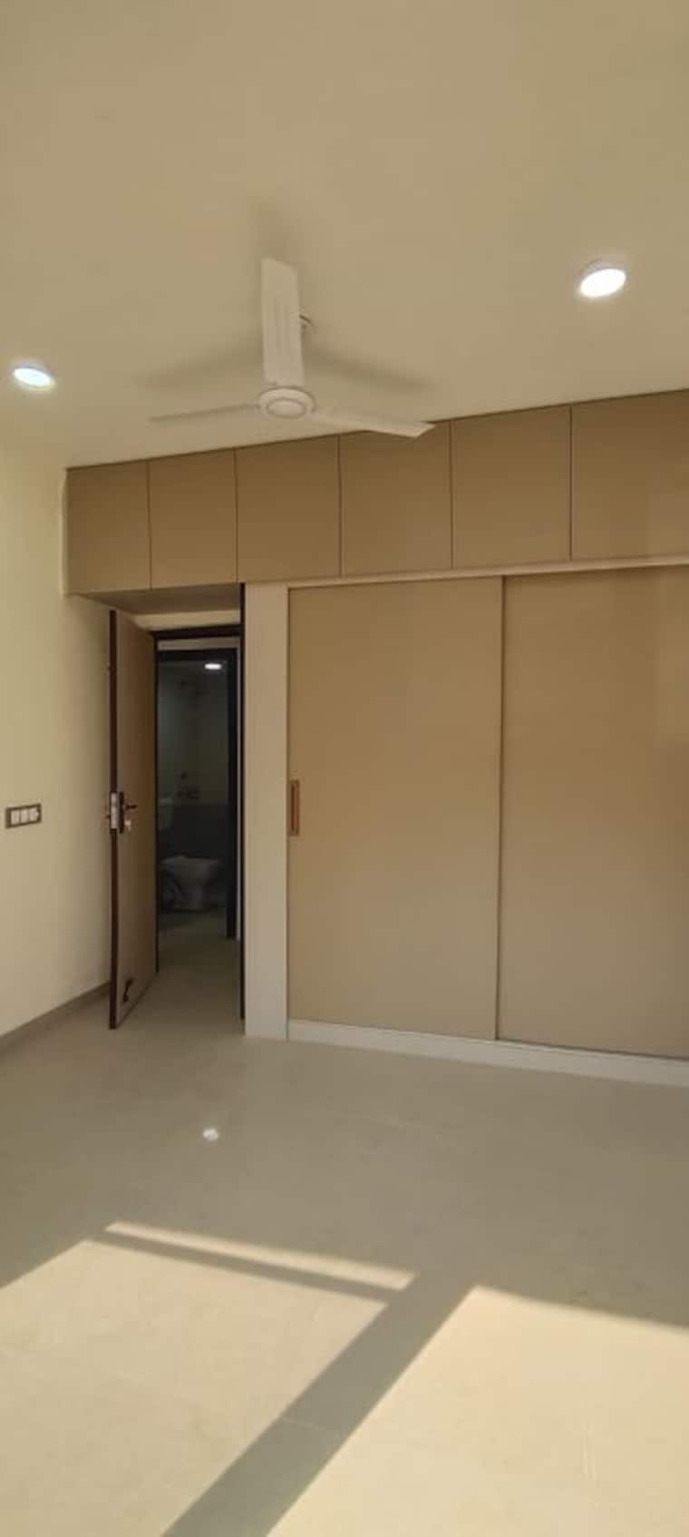 Room, rof-aalayas 3 Bedroom 645 Sq.Ft. Apartment In Sector 102 Gurgaon 10544051