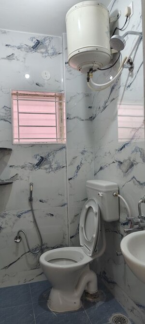 Bathroom in 1 BHK Apartment at Halasuru – for Rent