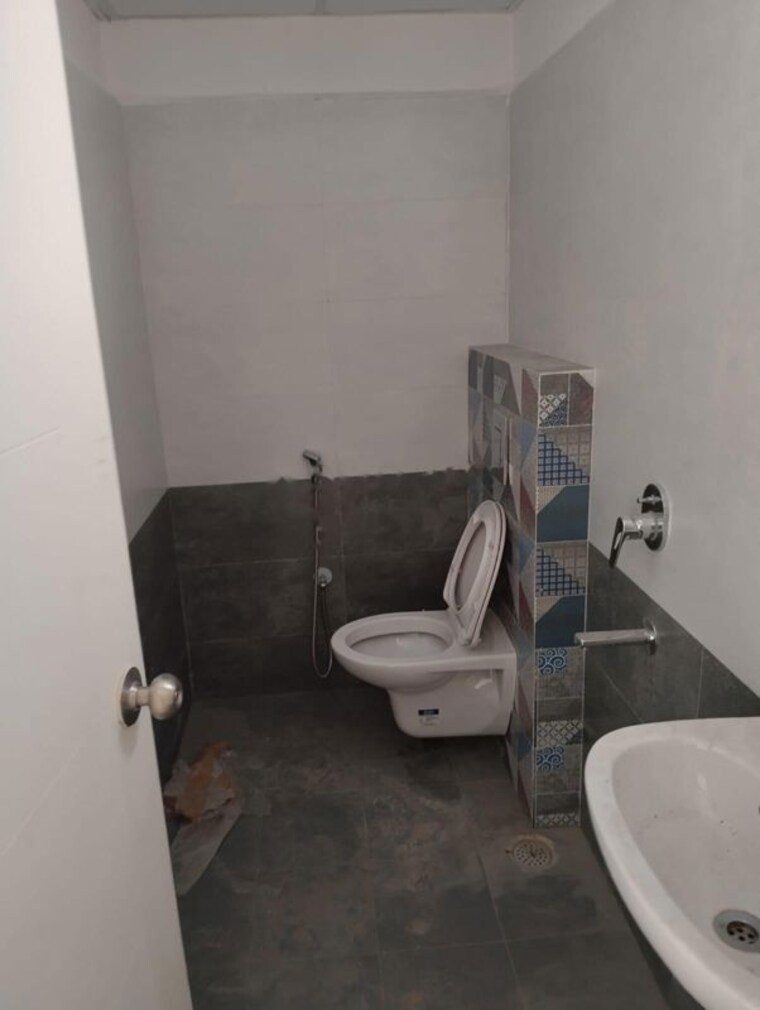 Bathroom, fortune-green-homes-falcon 3 Bedroom 2131 Sq.Ft. Apartment In Alkapoor Hyderabad 10544112
