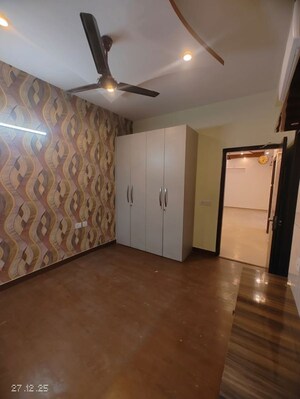 Room in 3 BHK Apartment at Mapsko Mount Ville, Sector 79 – for Rent