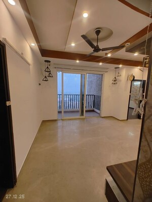 Team Area in 3 BHK Apartment at Mapsko Mount Ville, Sector 79 – for Rent