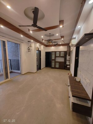 Room in 3 BHK Apartment at Mapsko Mount Ville, Sector 79 – for Rent