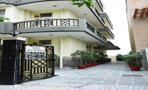  Pg – Exterior View View at Sector 41 - for Rent