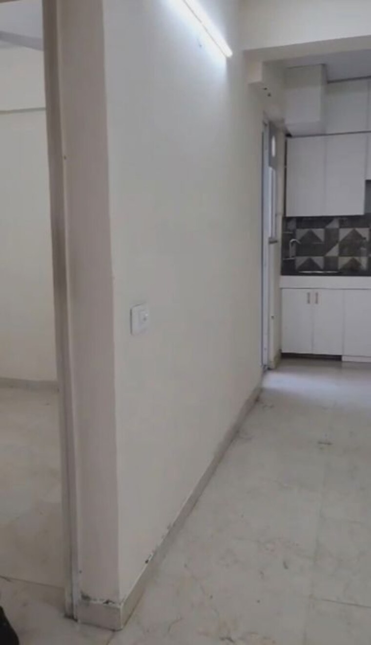 Balcony, mrg-the-balcony 3 Bedroom 645 Sq.Ft. Apartment In Sector 93 Gurgaon 10544127
