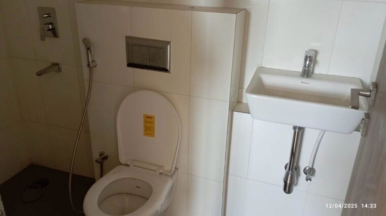 Bathroom, godrej-upavan 2 Bedroom 560 Sq.Ft. Apartment In Themghar Thane 10544140