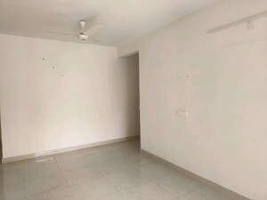 Room in 2 BHK Apartment at Signature Global Orchard Avenue, Sector 93 – for Sale