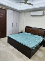 3 BHK + Servant Room 2000 Sq.Ft. Builder Floor in Malviya Nagar