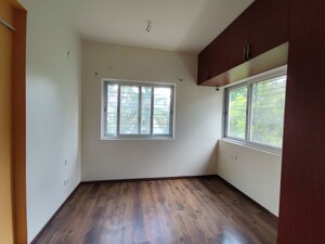 Room in 2 BHK Apartment at Bren Paddington, Sarjapur Road – for Sale