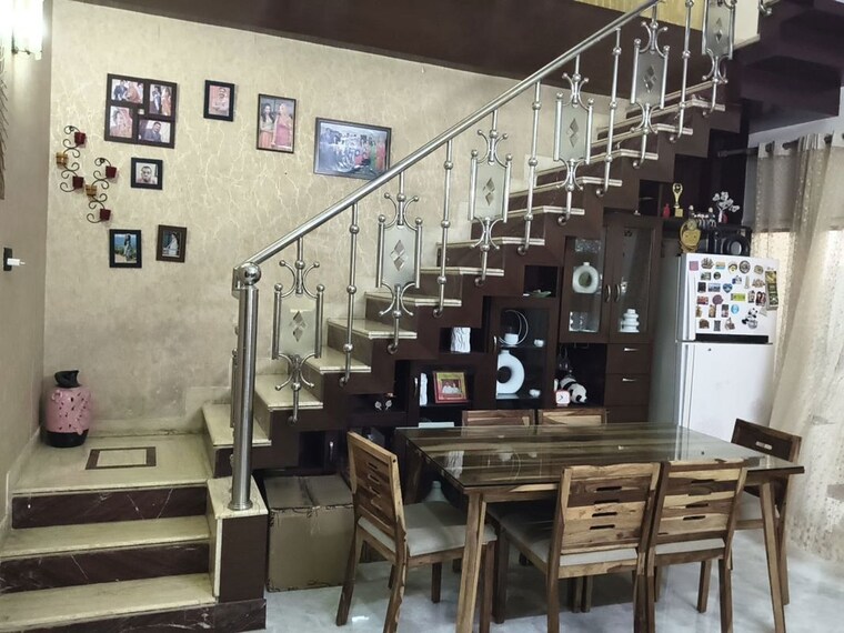 Gym, sector 13 4 Bedroom 2600 Sq.Ft. Independent House In Sector 13 Gurgaon 10544164