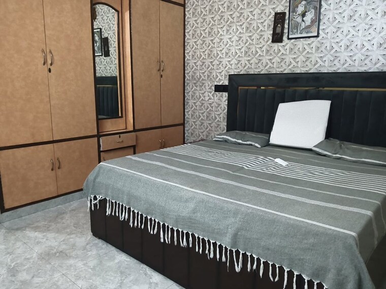 Bedroom, sector 13 4 Bedroom 2600 Sq.Ft. Independent House In Sector 13 Gurgaon 10544164